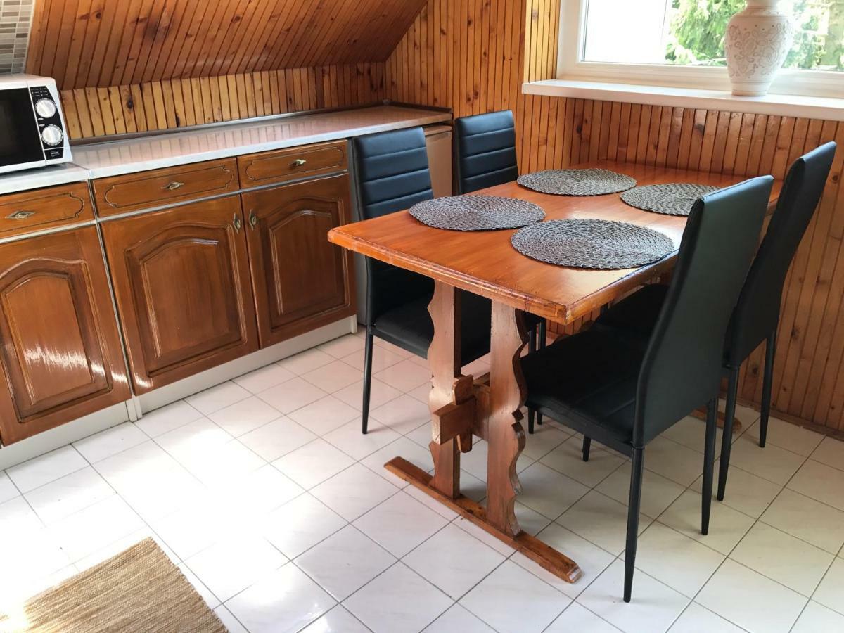 Rózsavölgy Apartman Balatonlelle Dış mekan fotoğraf